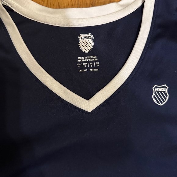 Top Bundle - Picture 4 of 12